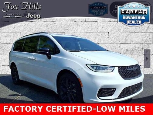 2025 Chrysler Pacifica Limited