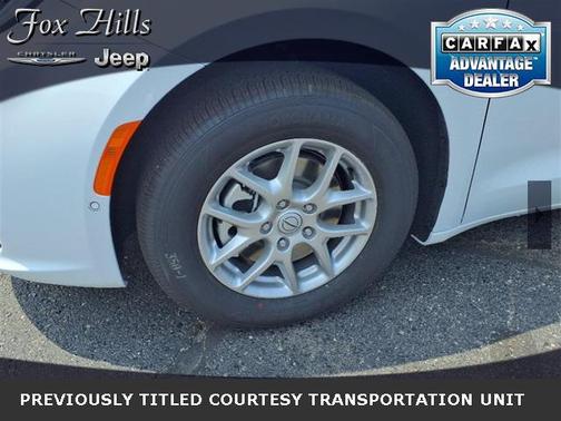 2025 Chrysler Pacifica L