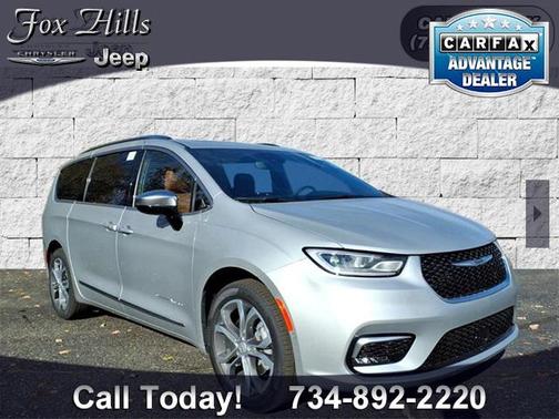 2026 Chrysler Pacifica L