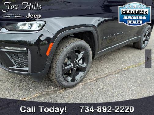 Diamond Black Crystal Pearlcoat 2026 Jeep Grand Cherokee Limited