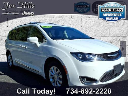 2018 Chrysler Pacifica Touring-L
