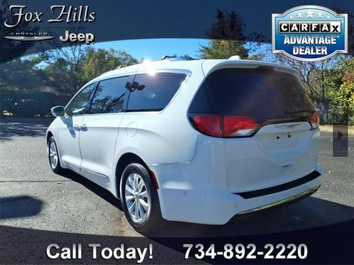 2018 Chrysler Pacifica Touring-L