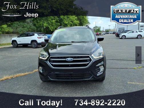 Shadow Black 2017 Ford Escape SE