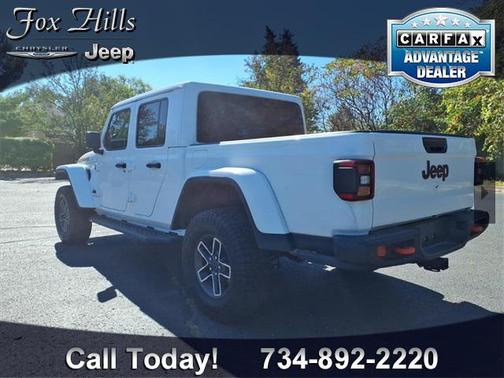 2024 Jeep Gladiator Mojave X