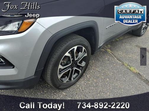 Billet Silver Metallic Clearcoat 2023 Jeep Compass Limited