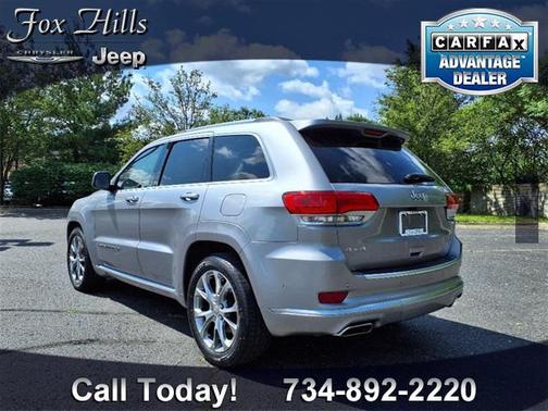 2019 Jeep Grand Cherokee Summit