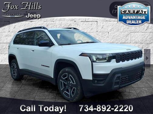 Bright White Clearcoat 2026 Jeep Cherokee Laredo 4x4
