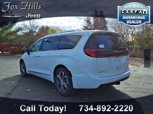 2026 Chrysler Pacifica L