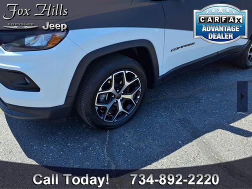 Bright White Clearcoat 2025 Jeep Compass Limited