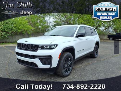 Bright White Clearcoat 2026 Jeep Grand Cherokee L Altitude