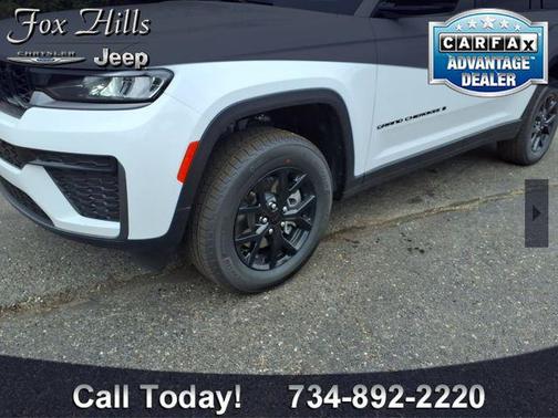 Bright White Clearcoat 2026 Jeep Grand Cherokee L Altitude