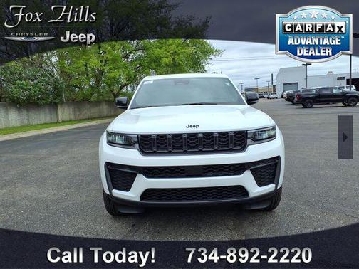 Bright White Clearcoat 2026 Jeep Grand Cherokee L Altitude