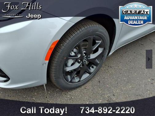 2026 Chrysler Pacifica Limited