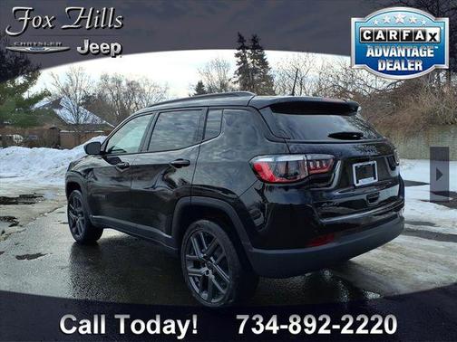 Diamond Black Crystal Pearlcoat 2026 Jeep Compass Limited