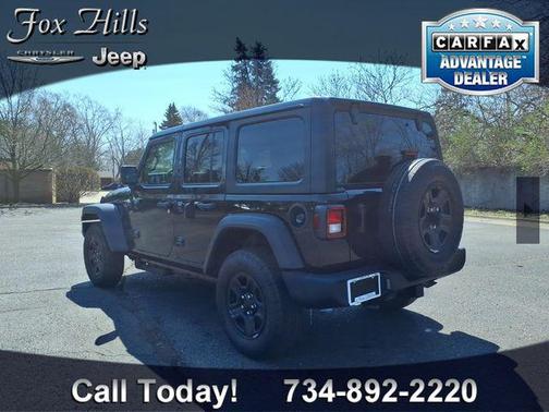 Black Clearcoat 2026 Jeep Wrangler Sport