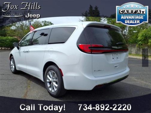 2025 Chrysler Pacifica L