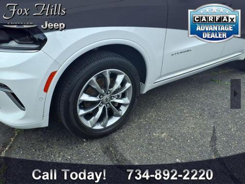 White Knuckle Clearcoat 2023 Dodge Durango Citadel AWD
