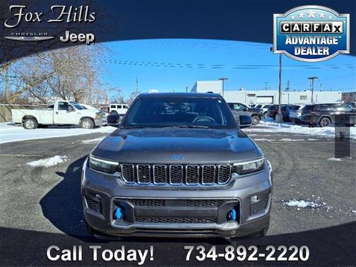 2022 Jeep Grand Cherokee 4xe Overland
