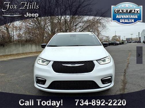 2026 Chrysler Pacifica Limited