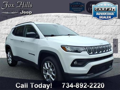 2022 Jeep Compass Latitude Lux