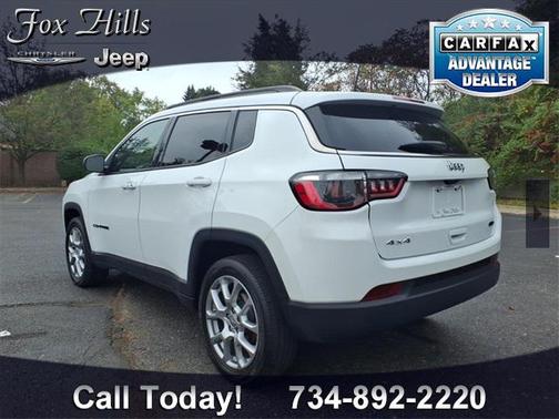 2022 Jeep Compass Latitude Lux