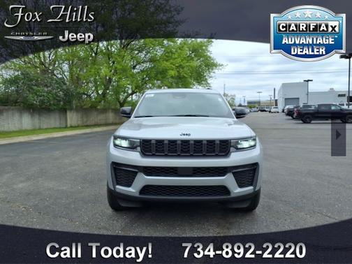 Silver 2026 Jeep Grand Cherokee L Altitude