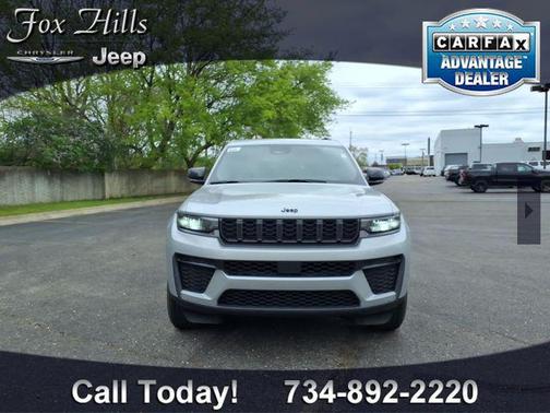 Silver Zynith 2026 Jeep Grand Cherokee L Altitude