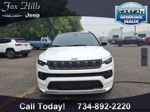 Bright White Clearcoat 2025 Jeep Compass Limited