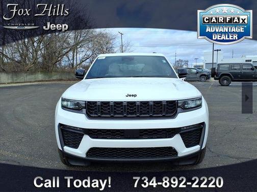 Bright White Clearcoat 2026 Jeep Grand Cherokee Limited