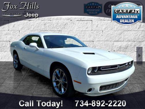 White Knuckle Clearcoat 2021 Dodge Challenger SXT