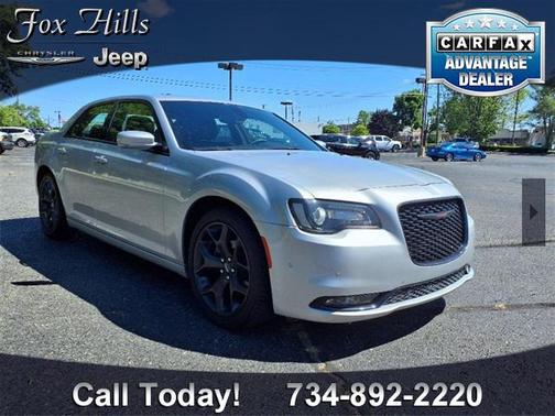 2023 Chrysler 300 S