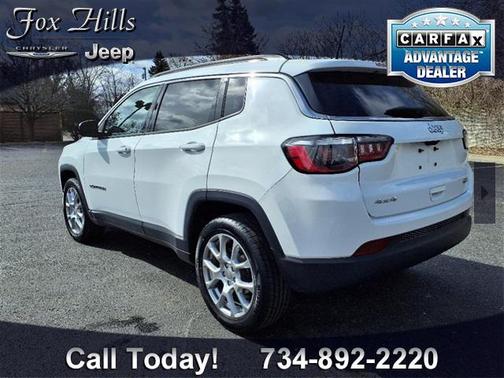 2022 Jeep Compass Latitude Lux