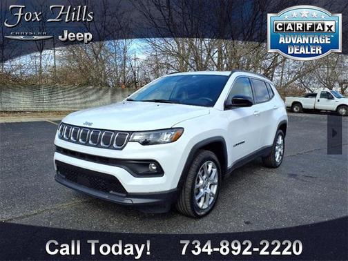 2022 Jeep Compass Latitude Lux