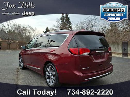 Velvet Red Pearlcoat 2019 Chrysler Pacifica Limited