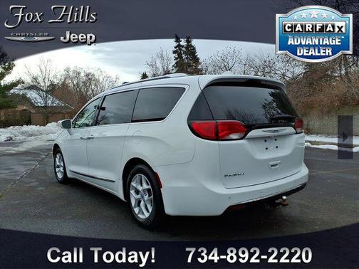 2018 Chrysler Pacifica Touring-L Plus