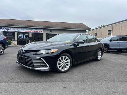 Midnight Black Metallic 2023 Toyota Camry LE Auto (Natl)