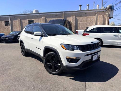 White Clearcoat 2021 Jeep Compass Altitude 4x4