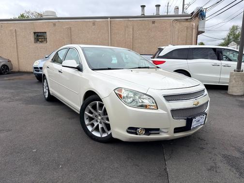 White Diamond Tricoat 2010 Chevrolet Malibu 4dr Sdn LTZ
