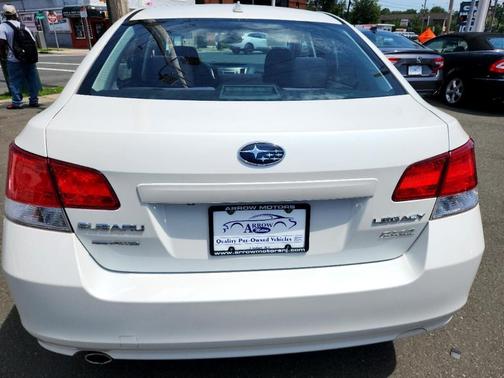 2014 Subaru Legacy 2.5i Sport