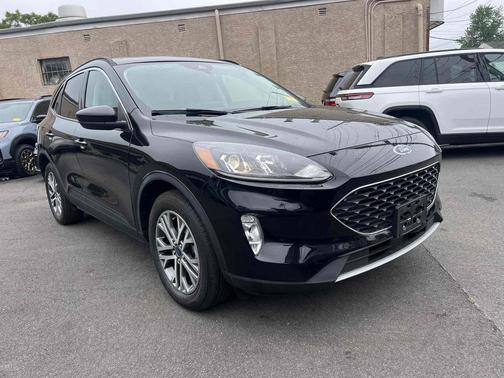 Agate Black Metallic 2022 Ford Escape SEL AWD