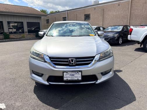 Alabaster Silver Metallic 2014 Honda Accord 4dr I4 CVT Sport
