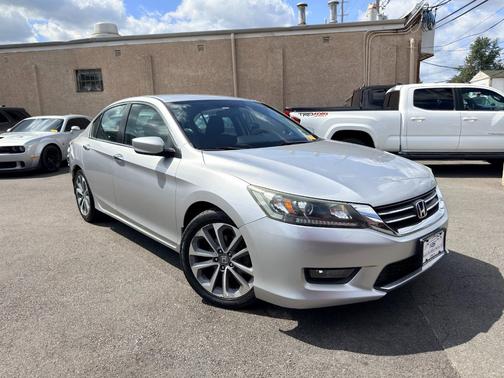 Alabaster Silver Metallic 2014 Honda Accord 4dr I4 CVT Sport