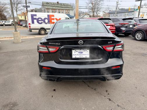 2021 Nissan Maxima SR