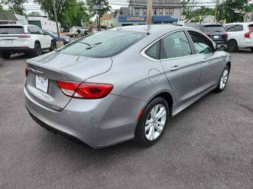 Billet Silver Metallic Clearcoat 2015 Chrysler 200 4dr Sdn Limited FWD