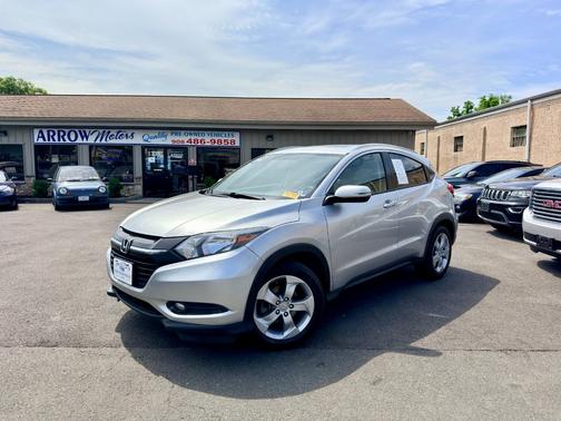Alabaster Silver Metallic 2016 Honda HR-V AWD 4dr CVT EX-L w/Navi