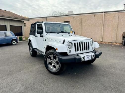2017 Jeep Wrangler Sahara