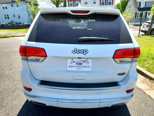 2017 Jeep Grand Cherokee Summit