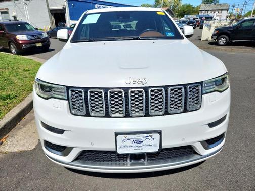 2017 Jeep Grand Cherokee Summit