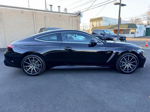 2025 Mercedes-Benz AMG CLE 53 Base