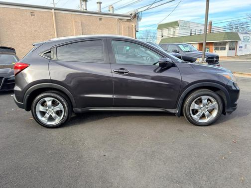 2016 Honda HR-V EX-L w/Navigation